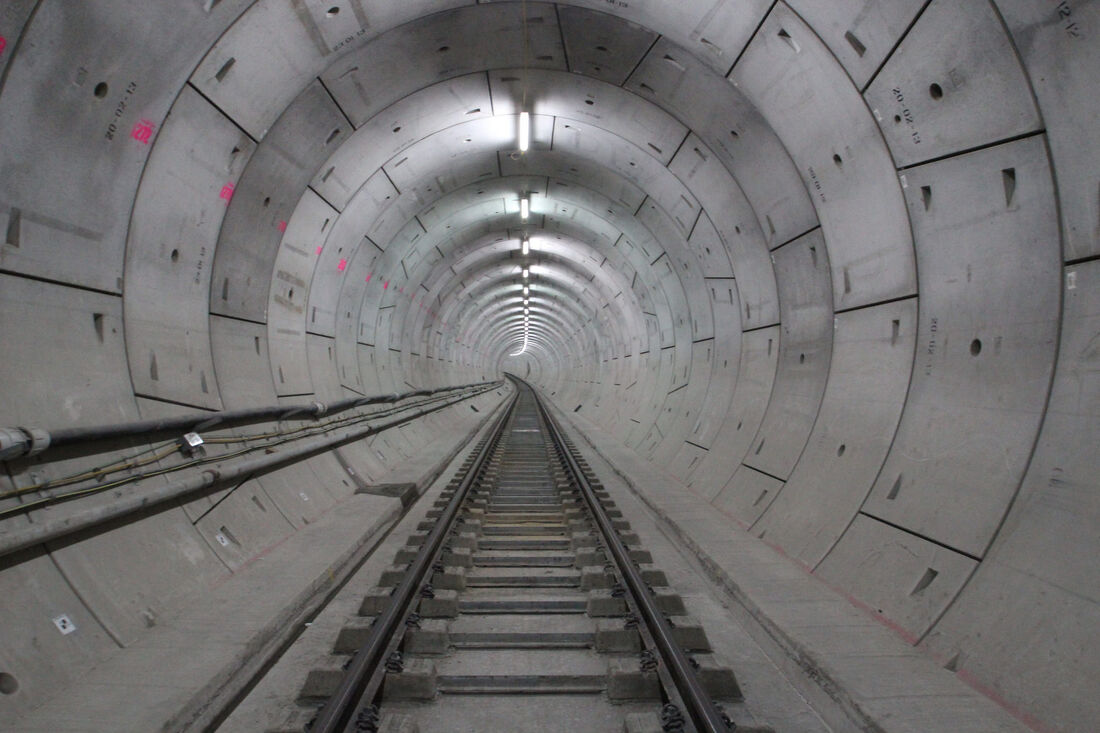 Rail Crossrail Tunnel