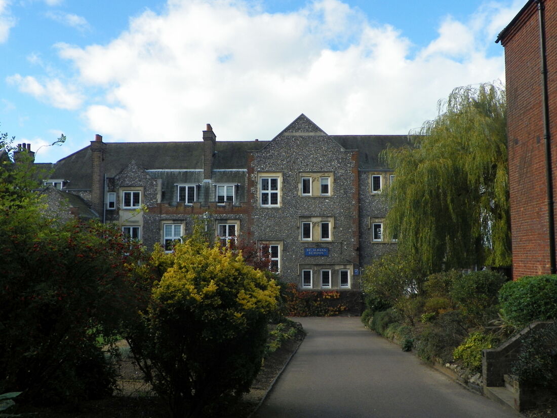 Property Hertfordshire Schools 2